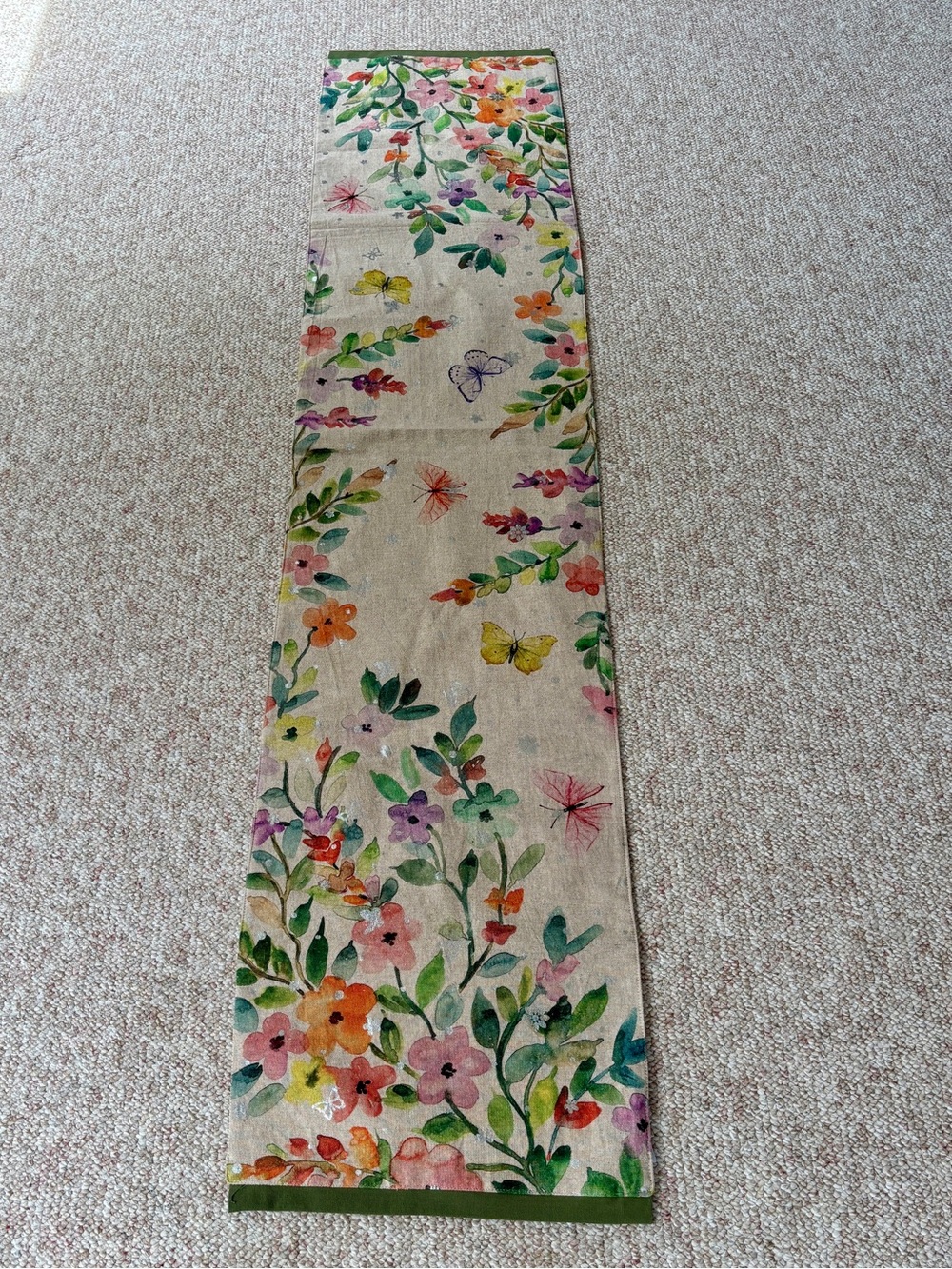 Gorgeous Floral & Butterfly Print Table Runner
